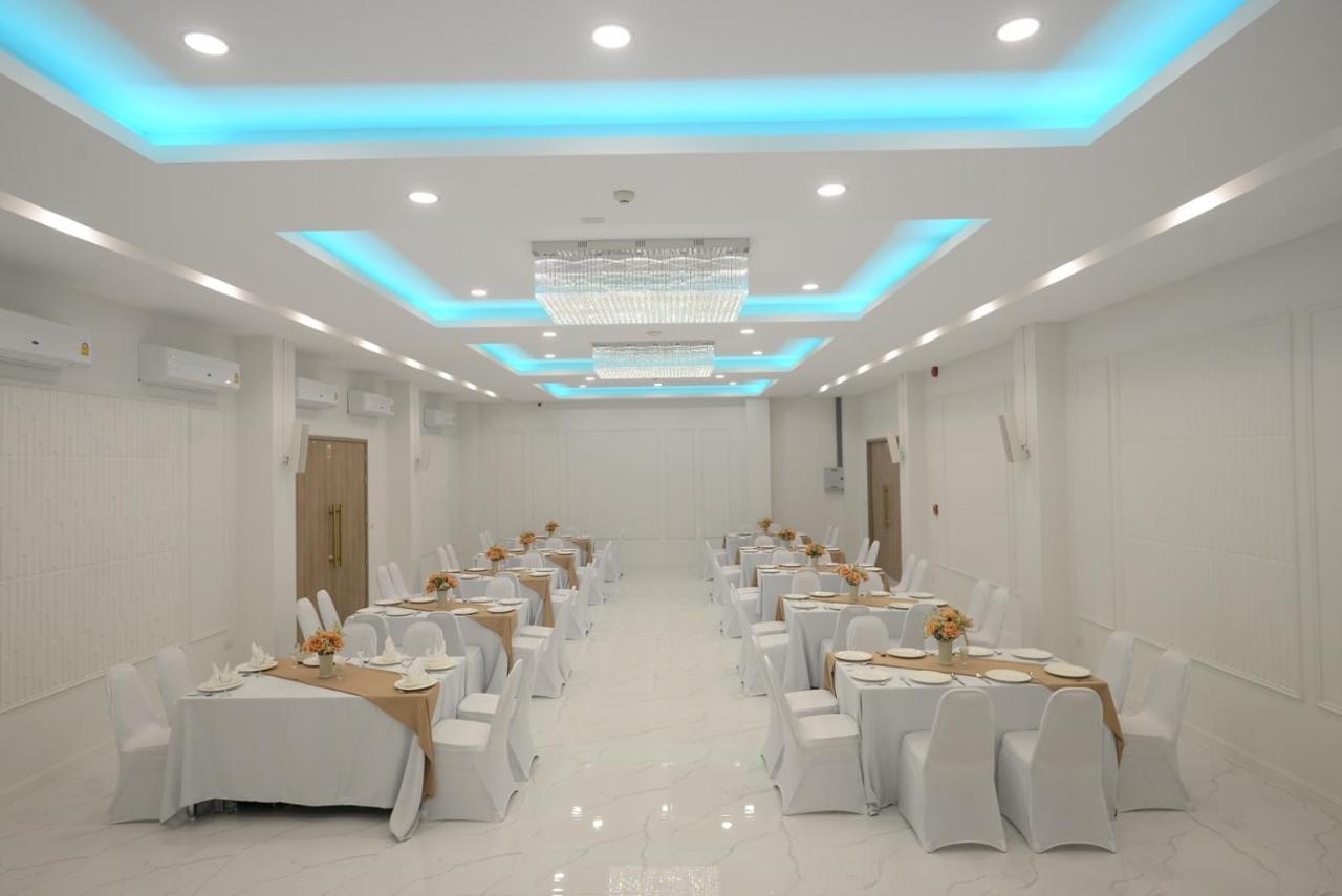 Hotel Agnes Buriram Dış mekan fotoğraf