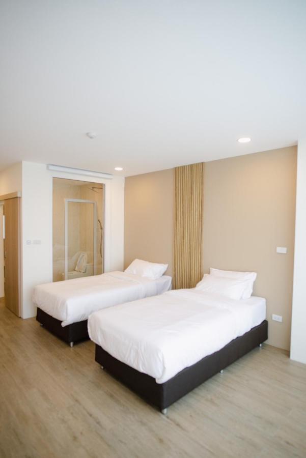 Hotel Agnes Buriram Dış mekan fotoğraf